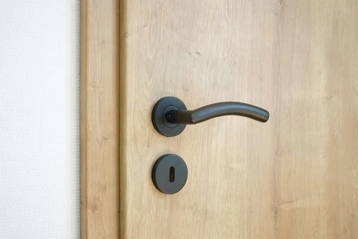 black doorhandle